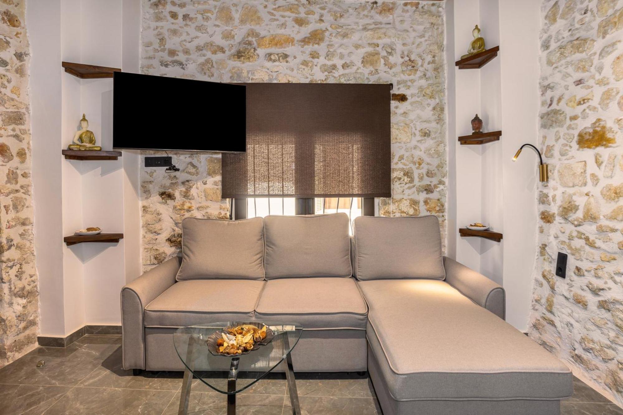 Apartment Anassa 12 Luxury Two Bedroom
