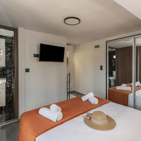 Anassa 12 Luxury Two Bedroom Apartment Heraklion  Exterior photo