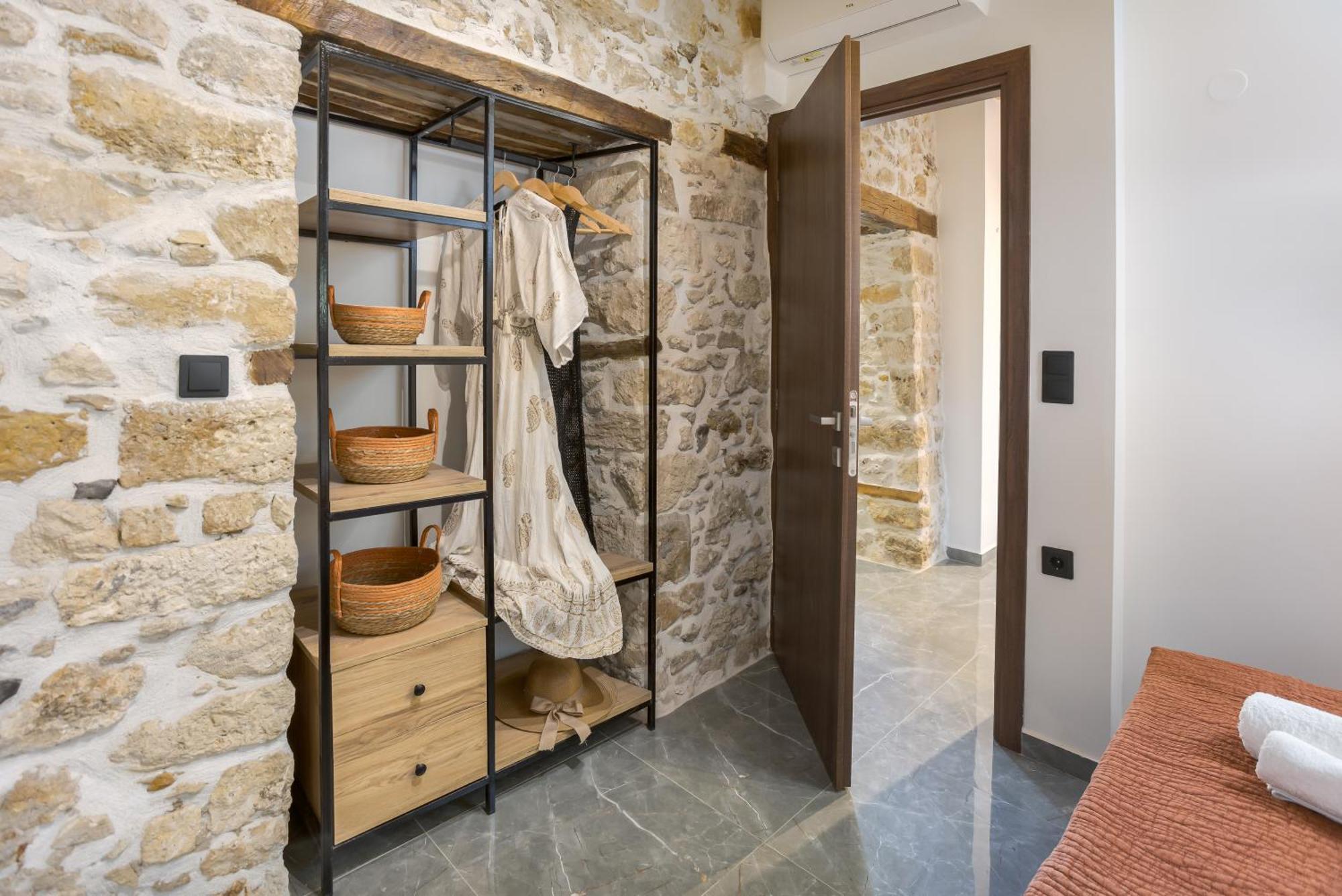 Anassa 12 Luxury Two Bedroom Apartment