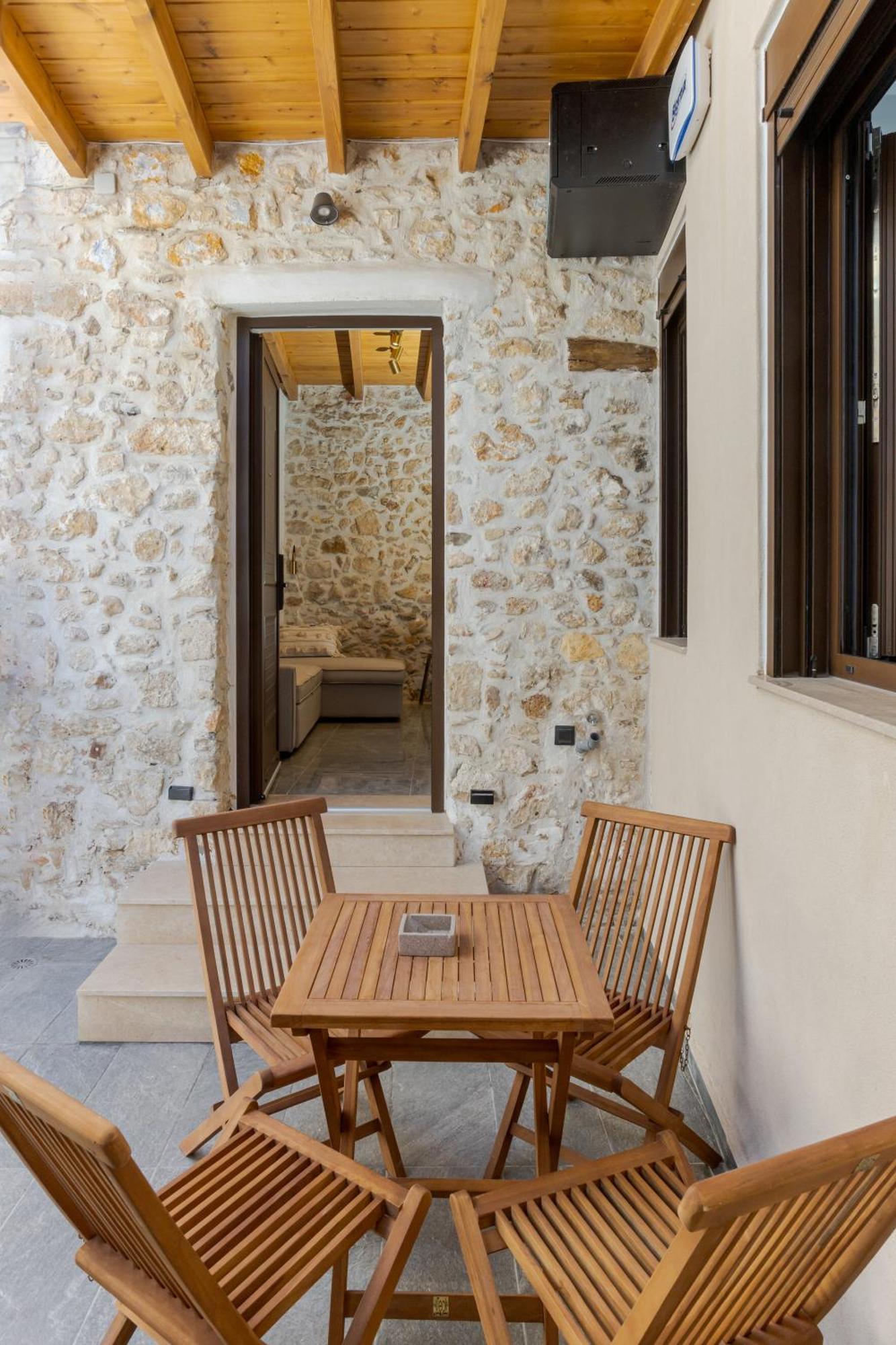 Apartment Anassa 12 Luxury Two Bedroom Iraklio