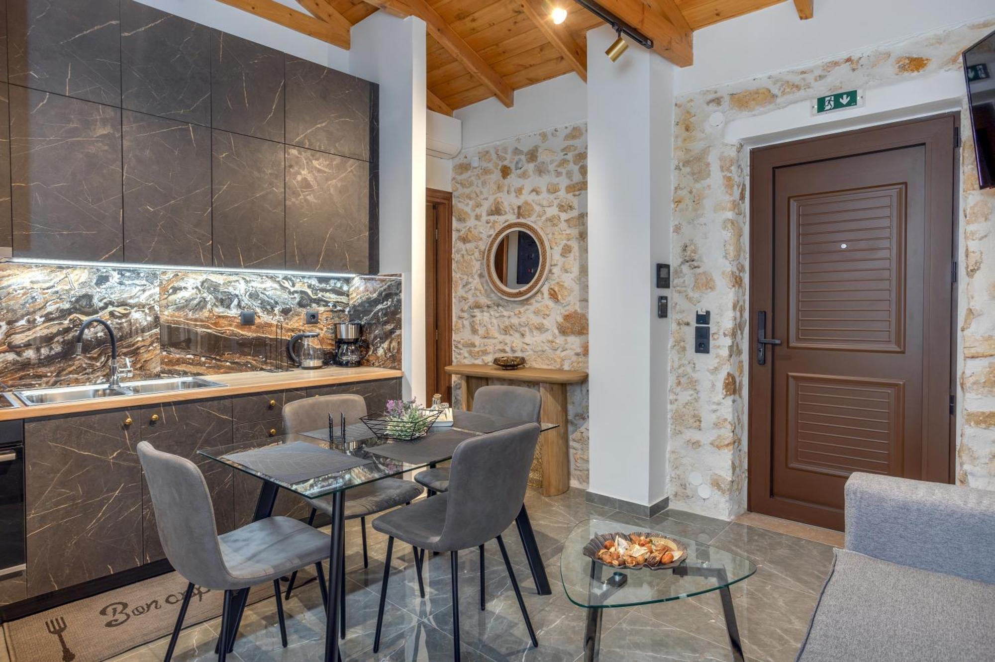 Anassa 12 Luxury Two Bedroom Apartment *