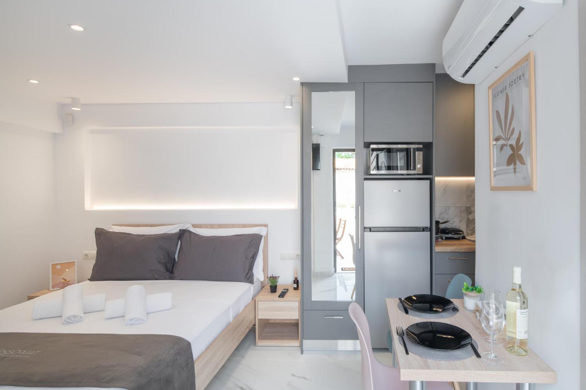Anassa 12 Luxury Two Bedroom Apartment Iraklio